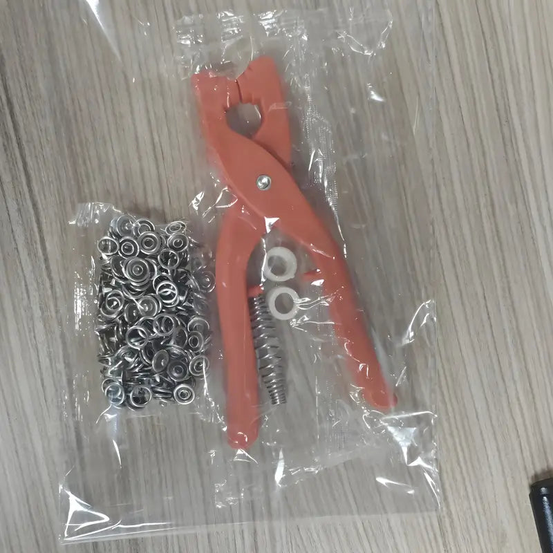 Rich Button Plier Tool Set Snap Button Kit Pliers Metal Press Studs Tool DIY Clothing Sewing Button Installation Tool Sewing Accessry Metal or Plastic Tich Button Tool